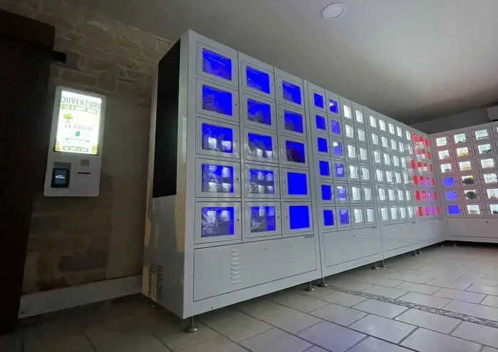 Photo de l'intérieur de l'épicerie automatique - Le Frigo Chaumontais