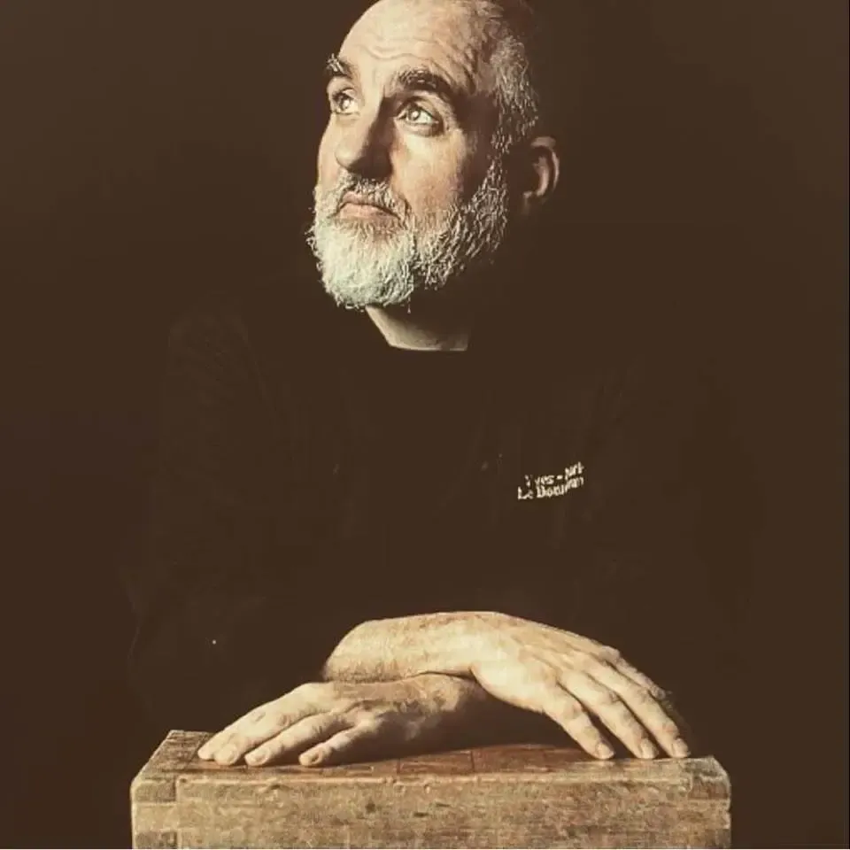 Photo d'Yves-Marie Le Bourdonnec, gérant de la Boucherie de Bouhy.